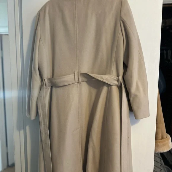 Burberry London Women’s Wool Cashmere Long Belted Coat Beige Camel size 12-14 - Picture 5 of 16